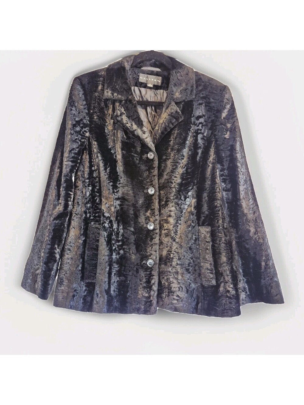 Gallery Woman’s Medium Faux Fur Jacket Black